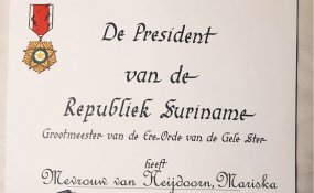 Suriname decoreert ook in Nederland